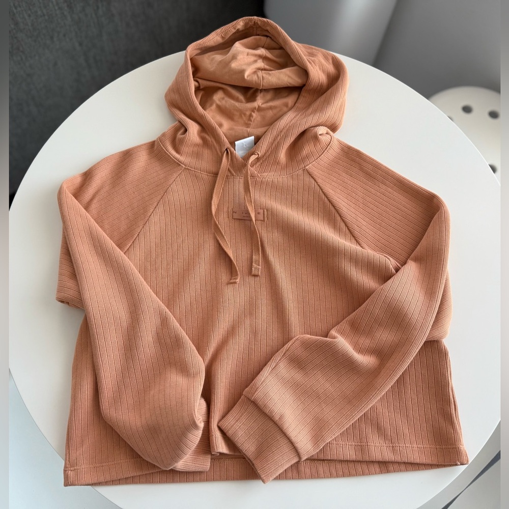 Nike Women’s Sportswear Hoodie Long Sleeve Crop Top Cognac Size Small